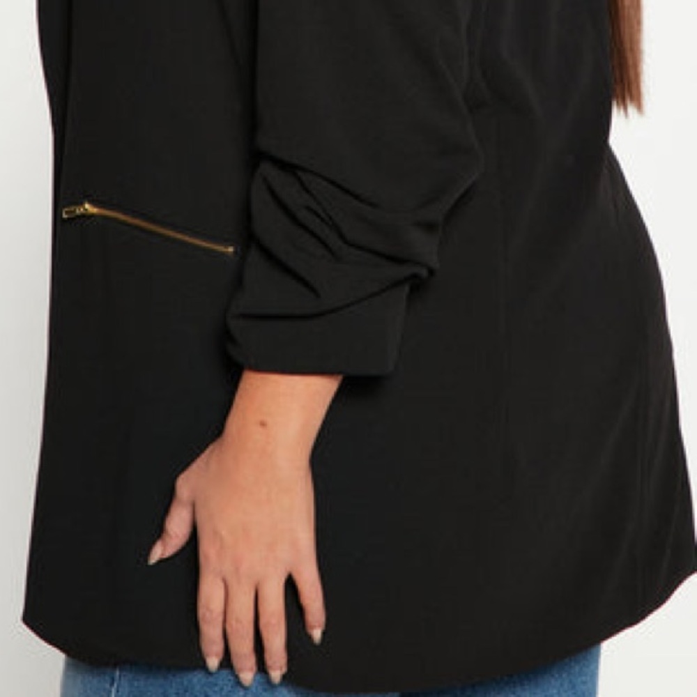 ~Black Tailored Open-Front Blazer w/Gold Zipper Detailing~ - Picture 9 of 14